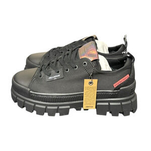 Palladium NEW REVOLT LO TX In Black Size 9 grunge outdoor platform UK 41